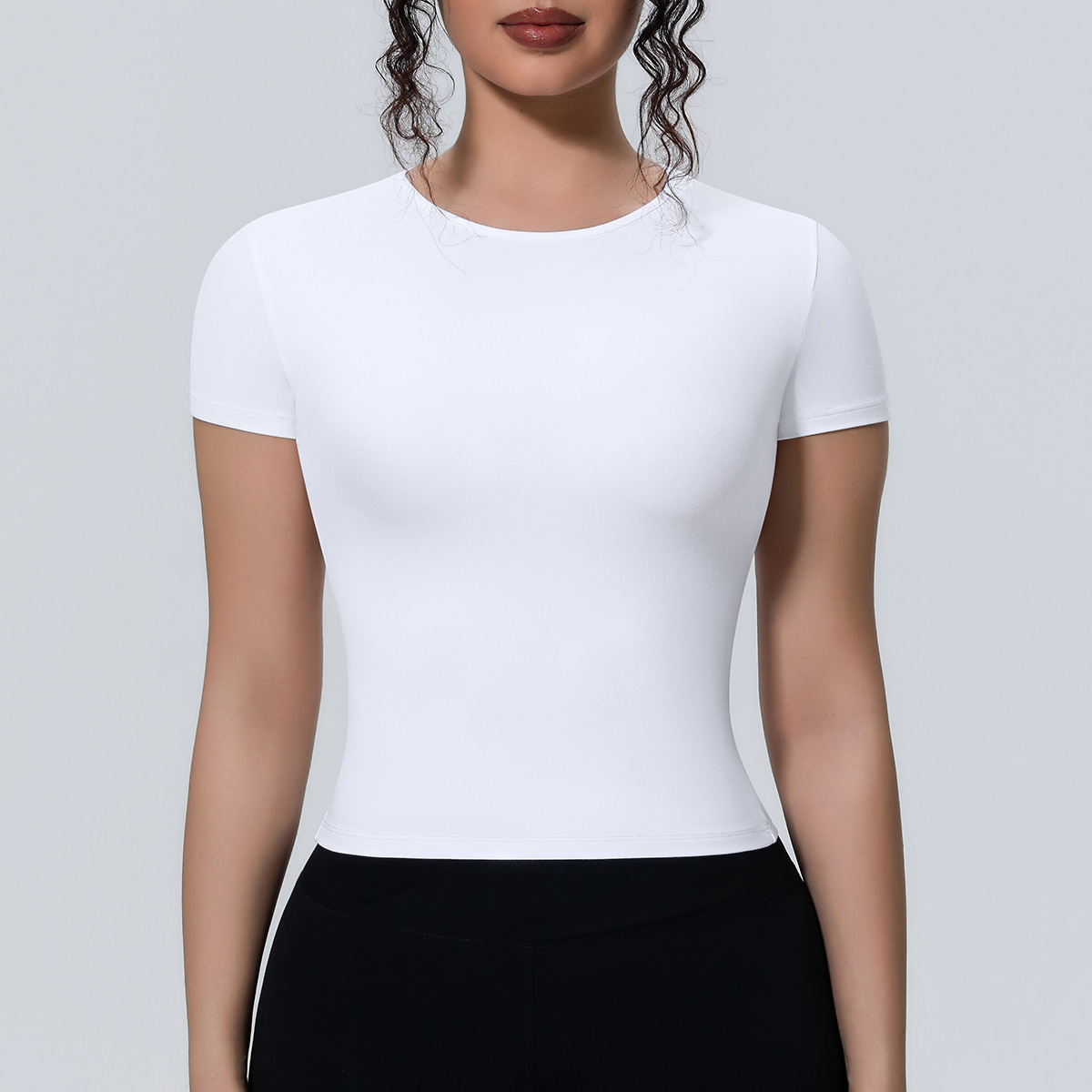 T-shirt sportiva attillata da  - T Shirt Tight Fit recensione e prezzo